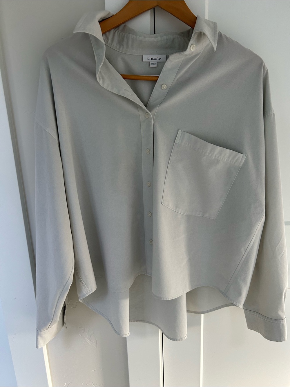 Chico's Light Gray Relaxed Button-Down Boyfriend Shirt